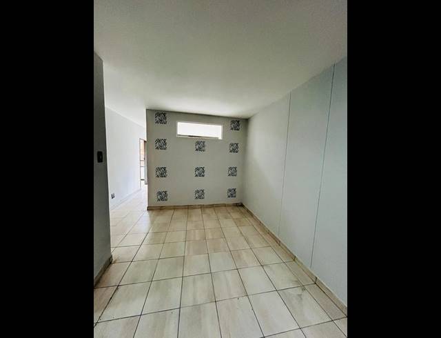 3 BEDROOM APARTMENT FOR SALE IN MUCKLENEUK